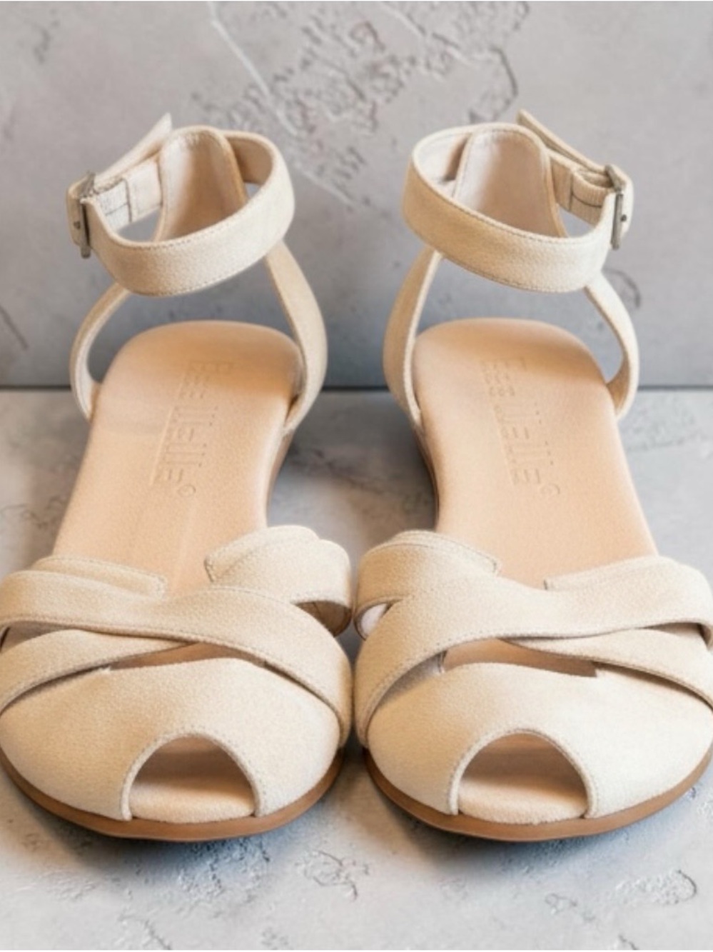 Geewawa Elegant Beige Sandals